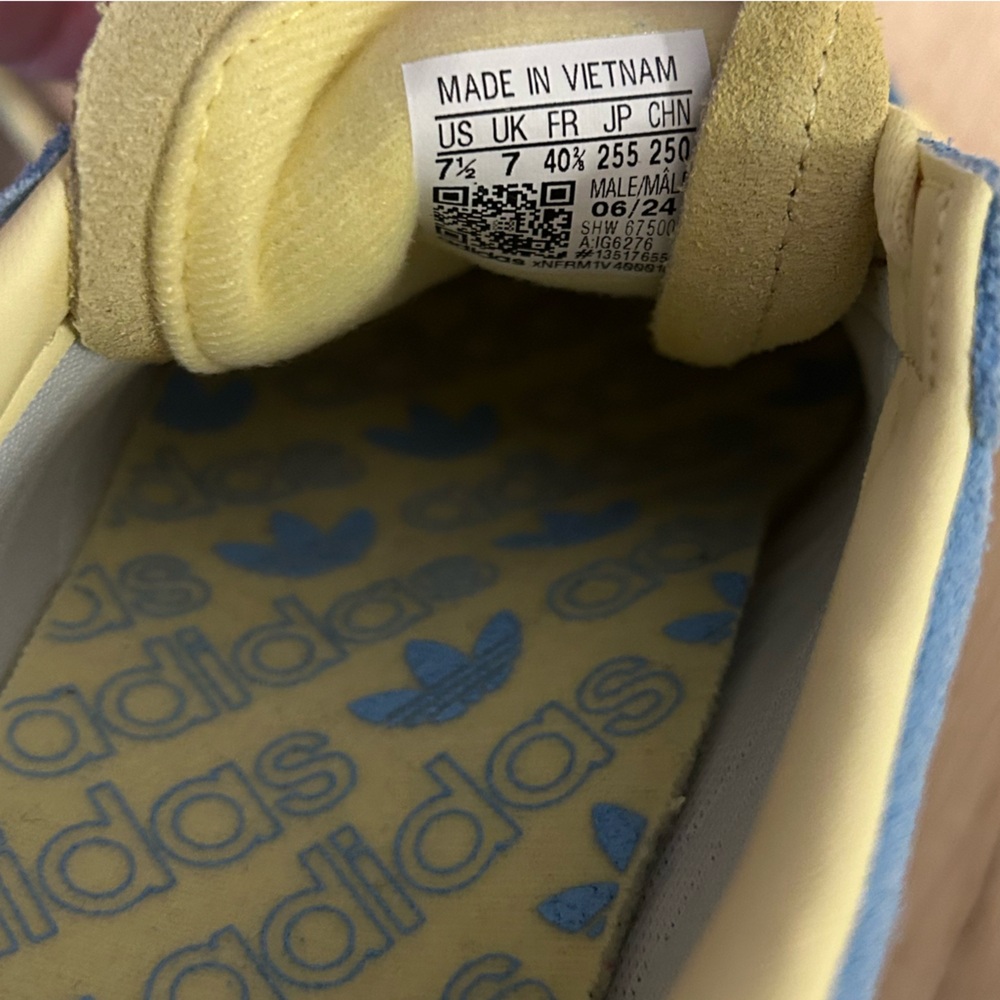 Adidas Handball Spezial Light Blue/Yellow with Yellow Laces Men’s 7.5/Womens 8.5 - Picture 13 of 14